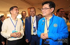 Thaïlande : le Parti démocrate élit son nouveau président