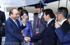 Le PM Nguyên Xuân Phuc est arrivé à Osaka pour participer au 14e Sommet du G20