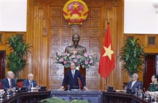 Le PM travaille avec des experts sur l’évaluation de l’état du corps du Président Ho Chi Minh