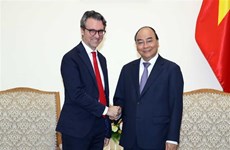 Le Premier ministre reçoit le chef de la Délégation de l’UE au Vietnam