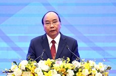  Forum de Paris sur la paix: le Vietnam appelle à placer les gens au cœur des politiques