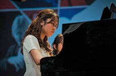 Voyage dans le monde symphonique avec la pianiste Luong Tô Nhu