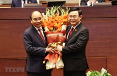 Des félicitations continuent d’être adressées aux dirigeants vietnamiens