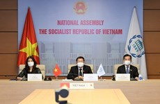 Le Vietnam à une réunion sur les actions parlementaires face au changement climatique 
