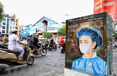COVID-19 : le Premier ministre lao adresse une lettre de sympathie au Vietnam