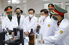 Le président de l’Assemblée nationale rend visite à l’Académie de médecine militaire
