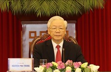 Le leader du Parti au Sommet entre le PCC et les Partis politiques du monde