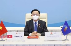 Le président de l’Assemblée nationale Vuong Dinh Hue à la cérémonie de clôture de l’AIPA-42