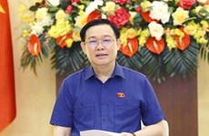 Le président de l’AN félicite l’Université d’économie de Ho Chi Minh-Ville pour son anniversaire