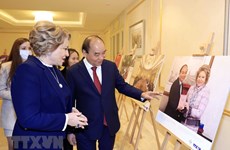 Une exposition photo sur le Partenariat stratégique Russie-Vietnam