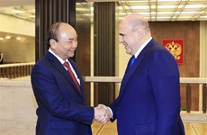 Le Vietnam prend en haute considération les relations avec la Russie