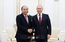 Le président Nguyên Xuân Phuc réussit sa tournée en Suisse et en Russie
