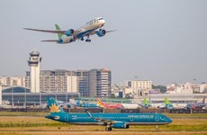 Le Vietnam devrait rouvrir les vols internationaux ce mois-ci