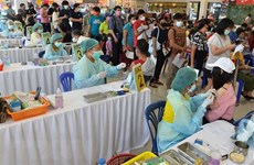Thaïlande: le gouvernement déploie la quatrième dose de vaccin contre le COVID-19 dans 10 provinces
