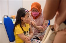 Malaisie : un expert médical avertit la menace du variant Omicron pour les petits enfants