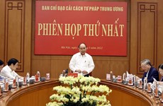 Le président Nguyên Xuân Phuc demande d’élever la qualité de la formation en licence de droit