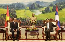 Les dirigeants lao apprécient la coopération entre Ho Chi Minh-Ville et Vientiane