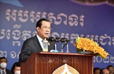 Les dirigeants du PCV félicitent les 71 ans de la fondation du Parti du peuple cambodgien