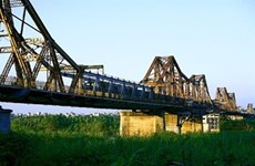 Hanoï crée un groupe d’experts pour restaurer le pont Long Biên
