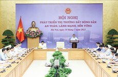 Pour un développement stable et transparent du marché immobilier du Vietnam