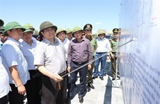 Le PM ordonne de résoudre les difficultés des travaux clés à Nghe An