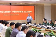 Le Premier ministre Pham Minh Chinh assigne des tâches à Viettel 