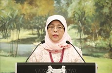La présidente singapourienne Halimah Yacob  attendue au Vietnam