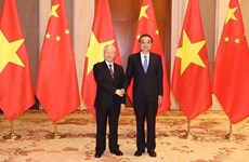 Entrevue entre le leader vietnamien et le Premier ministre chinois à Pékin