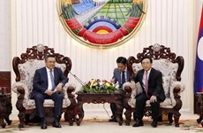 Le PM  lao salue la coopération entre les deux capitales Vientiane et Hanoï