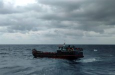 Plus de 300 citoyens sri lankais en détresse secourus en pleine mer
