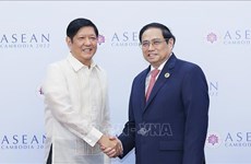 Le Vietnam et les Philippines s’engagent à approfondir leur partenariat stratégique