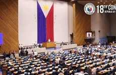 Les Philippines approuvent une résolution sur le renforcement des liens avec le Vietnam