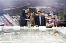 Le Premier ministre Pham Minh Chinh visite le Parc technologique Brainport aux Pays-Bas