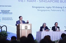 Le PM Pham Minh Chinh participe au Forum d'affaires Vietnam-Singapour