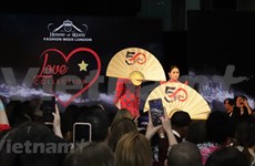 Honorer la beauté de la tunique traditionnelle des femmes vietnamiennes à Londres