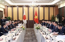 Le PM exhorte les entreprises japonaises à investir dans de nouveaux domaines