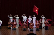 Les 92 ans de l’Union de la jeunesse communiste Hô Chi Minh célébrés en Russie