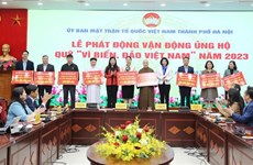 Hanoi : près de 1,4 million de dollars mobilisés pour le Fonds "Pour la mer et les îles de la Patrie"