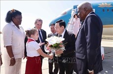 Les plus hauts législateurs vietnamien et cubain se rendent à Santiago de Cuba