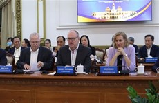 Ho Chi Minh-Ville et des entreprises américaines discutent de la coopération économique 