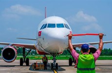 Vietjet Air inaugure une nouvelle ligne Quang Ninh-Cân Tho