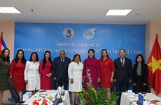 Renforcement de l’amitié entre les femmes vietnamiennes et cubaines