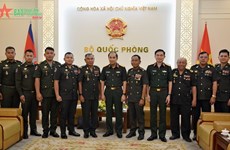 Le Vietnam prend en haute considération son bon voisinage avec le Cambodge