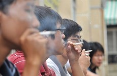 Le Vietnam dans le top 15 mondial en termes de nombre d'hommes fumeurs adultes 