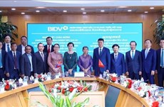 La vice-Première ministre cambodgienne se rend au siège de BIDV