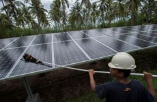 L'Indonésie prévoit d'installer un panneau solaire de 200 MW