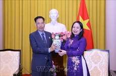 La vice-présidente Vo Thi Anh Xuan reçoit une délégation cambodgienne