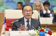 Le processus de développement du Vietnam est une bonne expérience, selon le Premier ministre malaisien