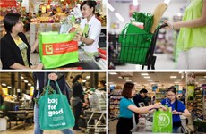 Aux caisses des supermarchés, les sacs plastiques sont limités