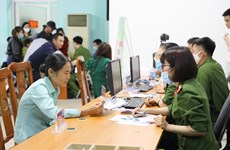 Le Premier ministre Pham Minh Chinh demande de se mobiliser sur la transformation numérique